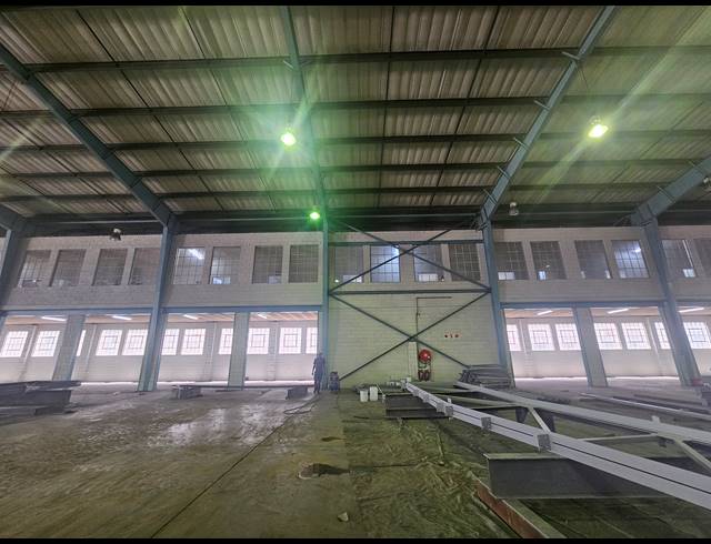 5,500M² WAREHOUSE TO LET IN ISANDO